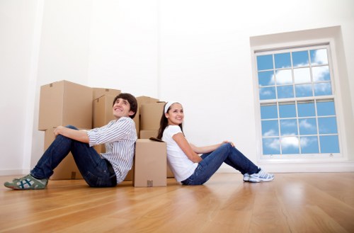 Professional moving van service for New Barnet flats and houses
