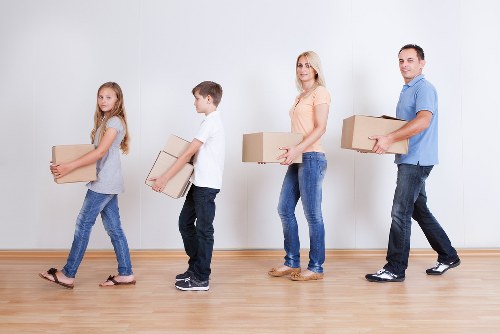 Furniture collection and delivery in Newbarnet